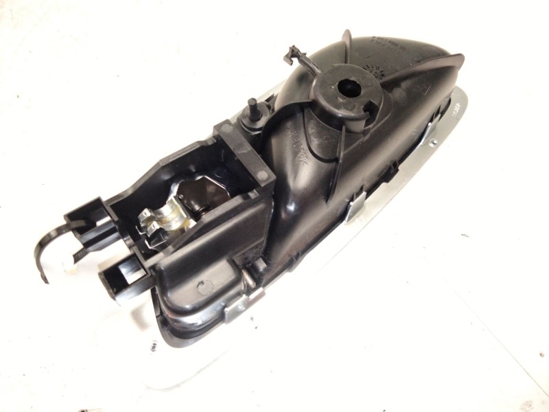 Recambio de maneta interior trasera izquierda para renault grand scénic iv (r9_) 1.3 tce 140 referencia OEM IAM 806710918R  