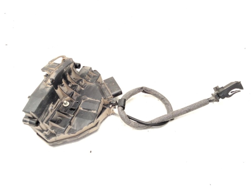 Recambio de cerradura puerta trasera izquierda para ford focus iii 1.0 ecoboost referencia OEM IAM BM5AA26413  