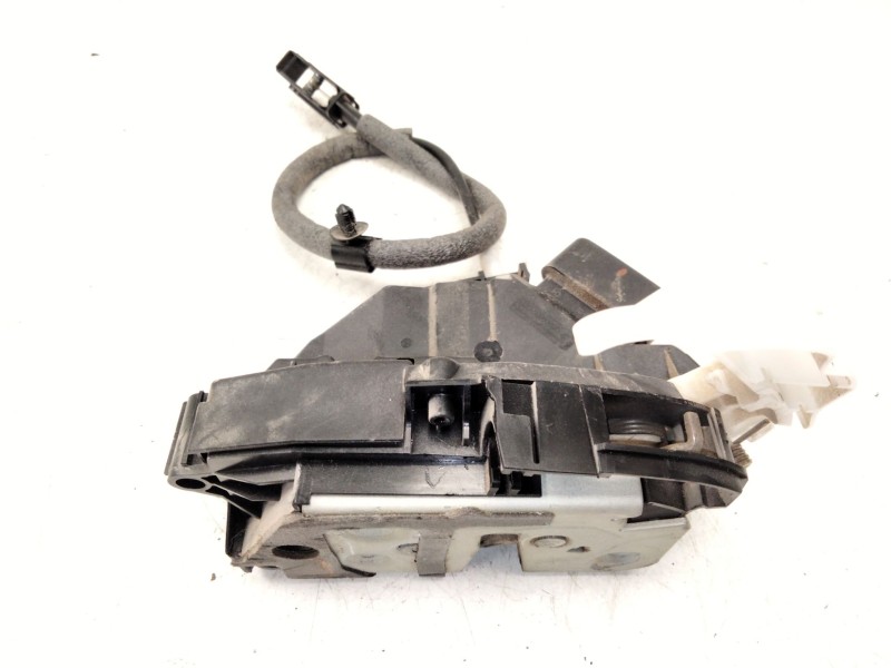 Recambio de cerradura puerta trasera derecha para ford focus iii 1.0 ecoboost referencia OEM IAM BM5AA26412  