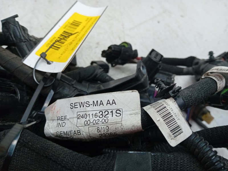 Recambio de instalacion electricidad motor para renault grand scénic iv (r9_) 1.3 tce 140 referencia OEM IAM 240116321S  