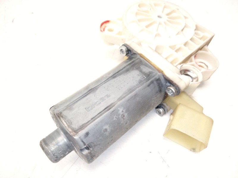 Recambio de motor elevalunas trasero derecho para mercedes-benz cls (c218) cls 350 cdi / d (218.323) referencia OEM IAM A2198200