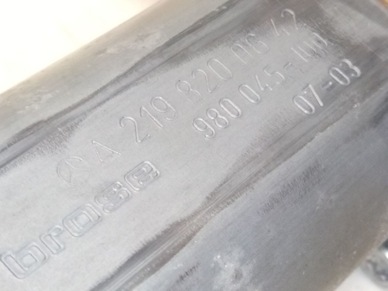 Recambio de motor elevalunas trasero derecho para mercedes-benz cls (c218) cls 350 cdi / d (218.323) referencia OEM IAM A2198200