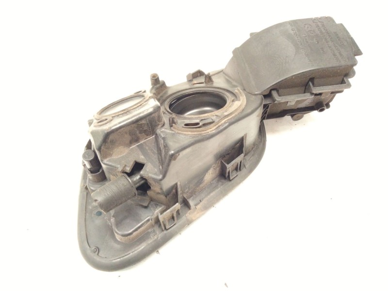 Recambio de tapa exterior combustible para renault grand scénic iv (r9_) 1.3 tce 140 referencia OEM IAM 781204406R  