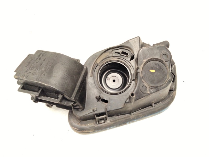 Recambio de tapa exterior combustible para renault grand scénic iv (r9_) 1.3 tce 140 referencia OEM IAM 781204406R  