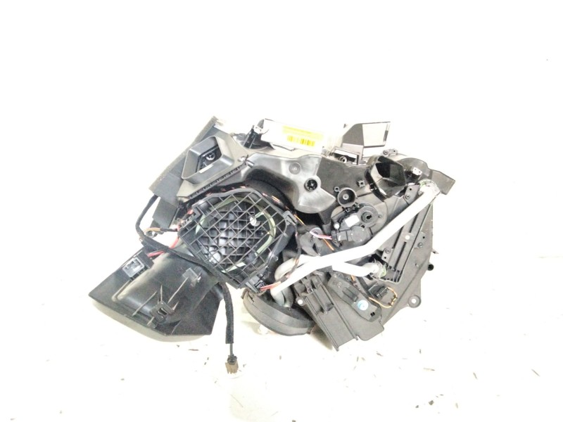 Recambio de calefaccion entera normal para renault grand scénic iv (r9_) 1.3 tce 140 referencia OEM IAM 272709700R  