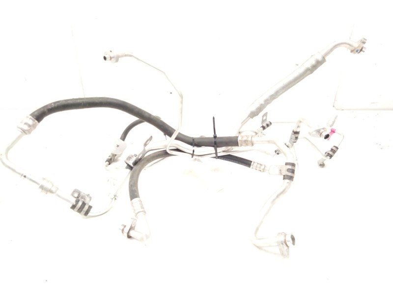 Recambio de tubos aire acondicionado para renault grand scénic iv (r9_) 1.3 tce 140 referencia OEM IAM 924403833R  