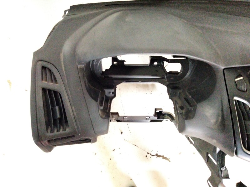 Recambio de salpicadero para ford focus iii 1.0 ecoboost referencia OEM IAM   