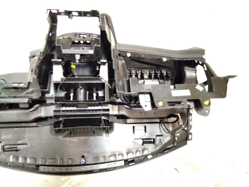 Recambio de salpicadero para ford focus iii 1.0 ecoboost referencia OEM IAM   