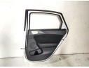 PUERTA TRASERA DERECHA 77004J7000 