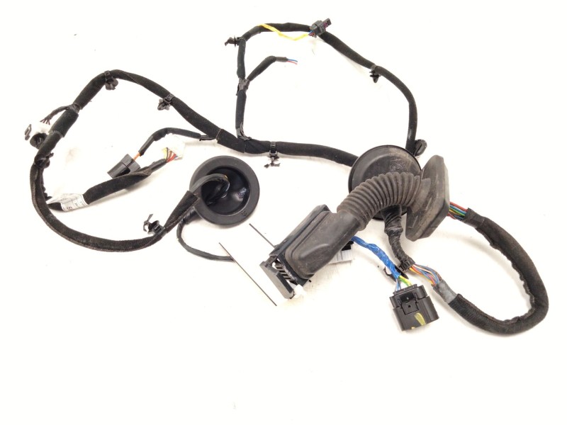 Recambio de instalacion electrica puerta delantera derecha para kia ceed (cd) 1.6 crdi 136 referencia OEM IAM 91615J7590  