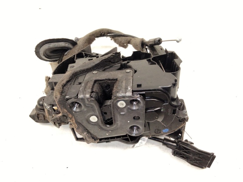 Recambio de cerradura puerta delantera izquierda para renault grand scénic iv (r9_) 1.3 tce 140 referencia OEM IAM 8050037172R  