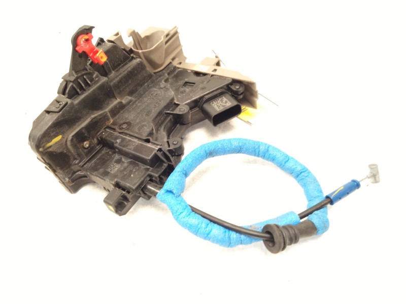 Recambio de cerradura puerta delantera derecha para kia ceed (cd) 1.6 crdi 136 referencia OEM IAM 8132081380  