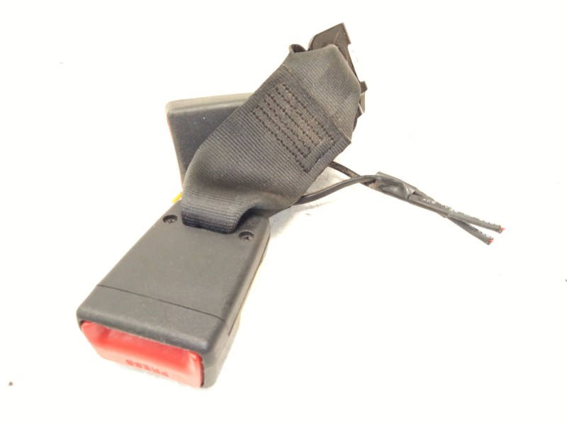 Recambio de enganche cinturon trasero central para kia ceed (cd) 1.6 crdi 136 referencia OEM IAM   