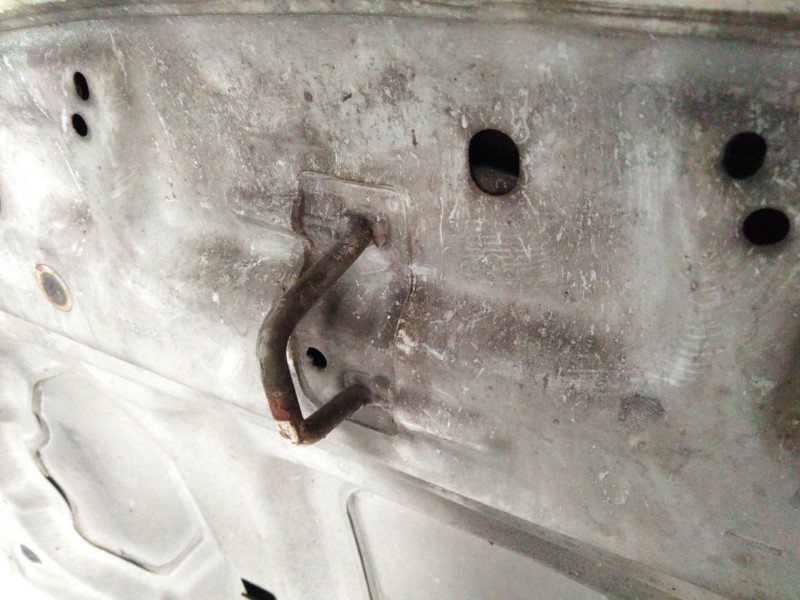 Recambio de capot para dacia sandero 1.4 (bs0c, bs0a, bs0g, bs1f, bs0e) referencia OEM IAM   