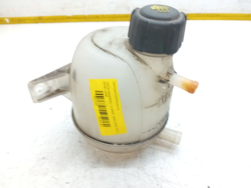 Recambio de deposito expansion para dacia sandero 1.4 (bs0c, bs0a, bs0g, bs1f, bs0e) referencia OEM IAM 8200766826  