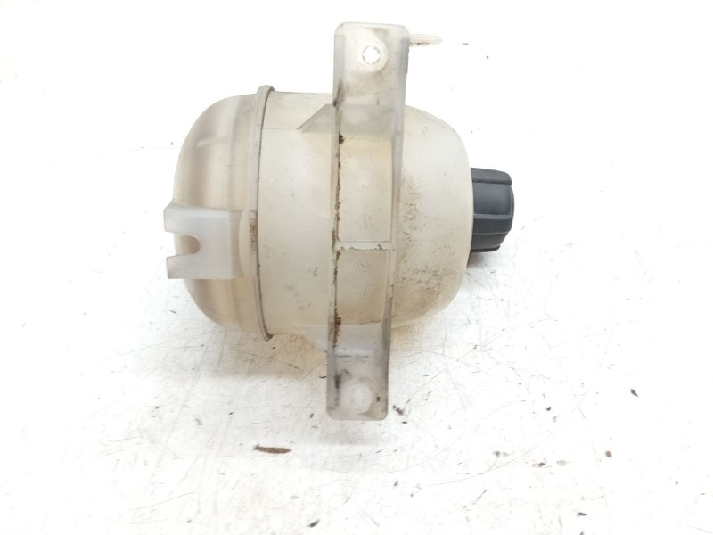 Recambio de deposito expansion para dacia sandero 1.4 (bs0c, bs0a, bs0g, bs1f, bs0e) referencia OEM IAM 8200766826  