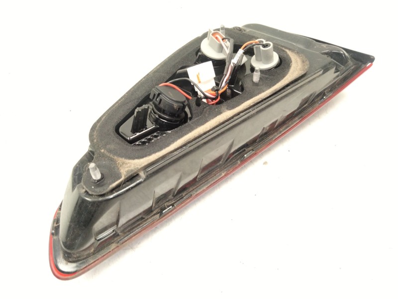 Recambio de piloto trasero derecho porton para kia ceed (cd) 1.6 crdi 136 referencia OEM IAM J792402200  