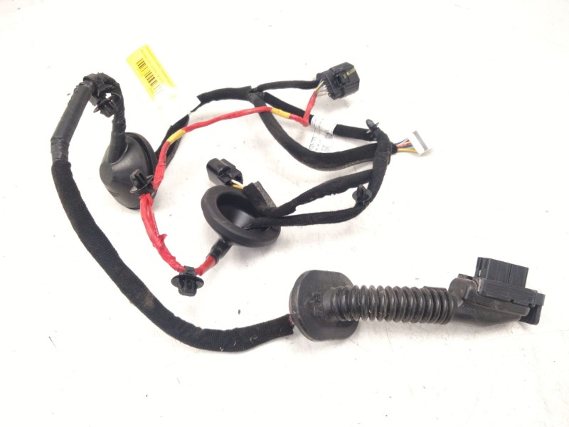 Recambio de instalacion puerta trasera izquierda para kia ceed (cd) 1.6 crdi 136 referencia OEM IAM 91620J7070  