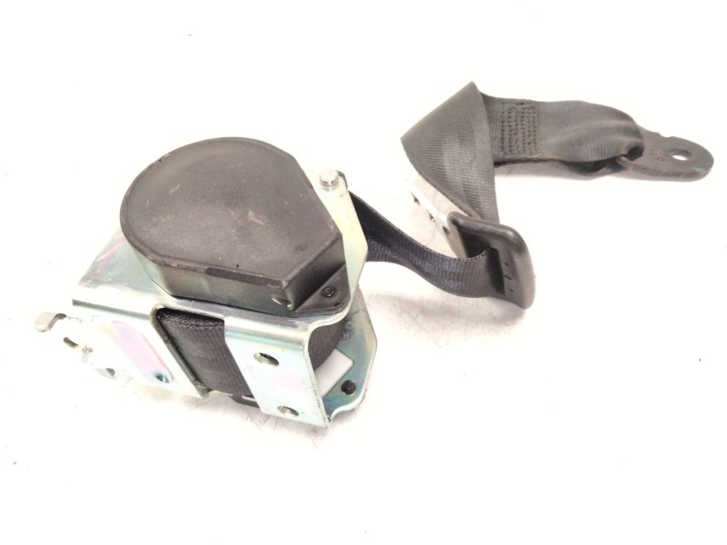 Recambio de cinturon seguridad trasero izquierdo para dacia sandero 1.4 (bs0c, bs0a, bs0g, bs1f, bs0e) referencia OEM IAM 751262