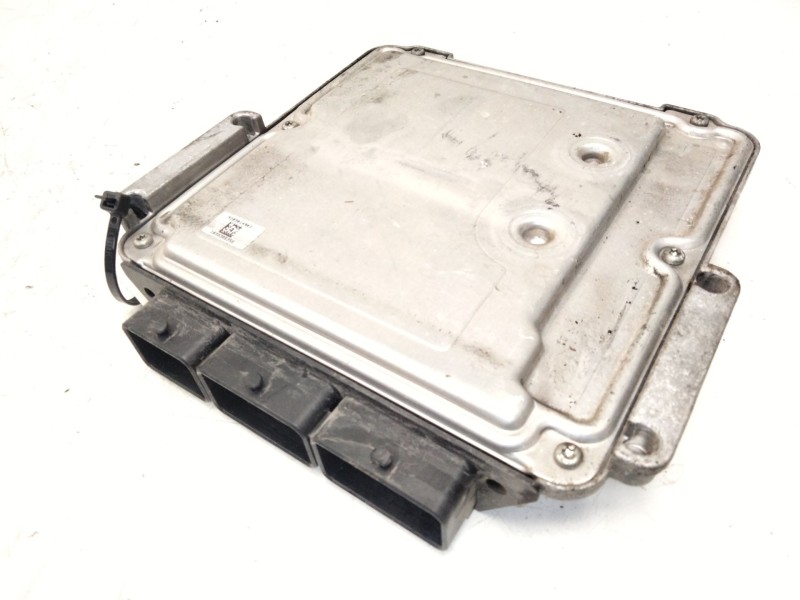 Recambio de centralita motor uce para renault koleos i (hy_) 2.0 dci (hy0k) referencia OEM IAM 237100746R 0281017701 
