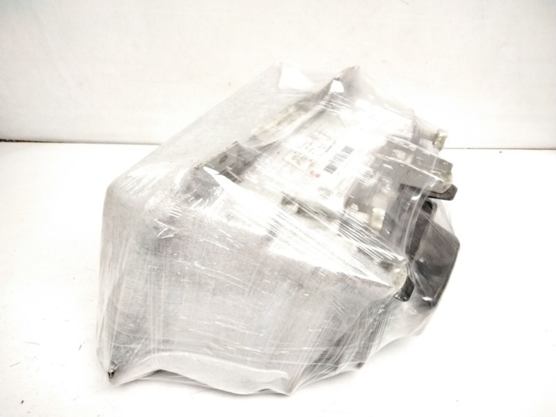 Recambio de faro derecho para mercedes-benz vario (tw2) bm 668 / 670 referencia OEM IAM 6708200661 1AH007774-02 