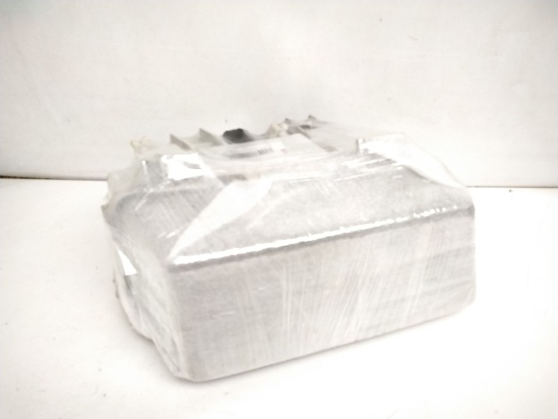 Recambio de faro derecho para mercedes-benz vario (tw2) bm 668 / 670 referencia OEM IAM 6708200661 1AH007774-02 