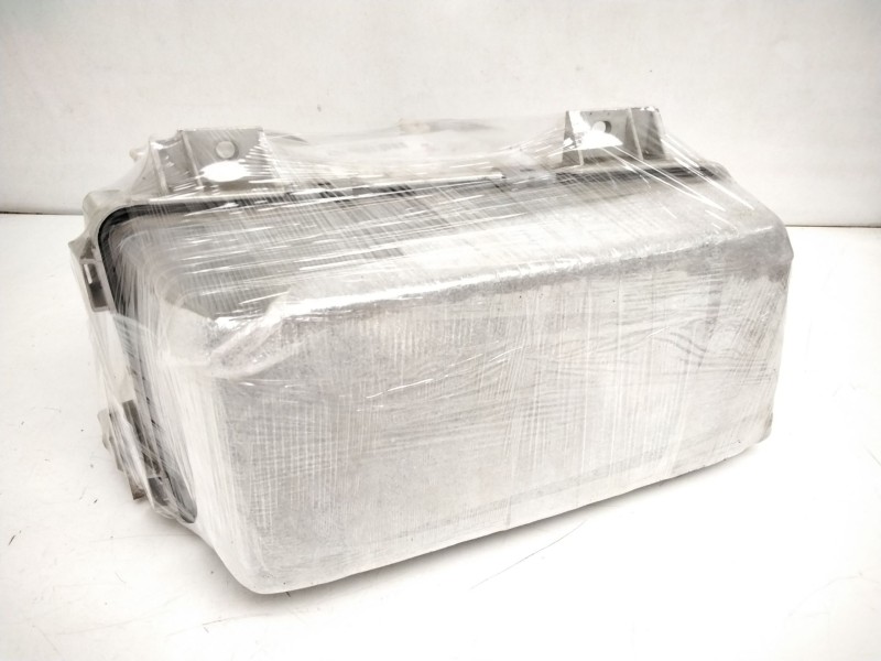 Recambio de faro derecho para mercedes-benz vario (tw2) bm 668 / 670 referencia OEM IAM 6708200661 1AH007774-02 