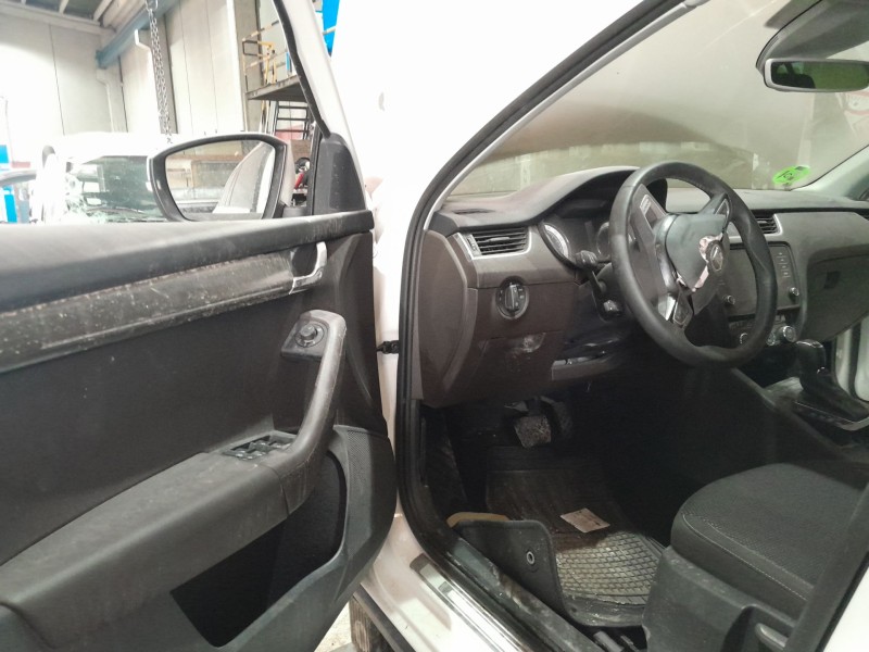 skoda octavia iii combi (5e5, 5e6) del año 2012