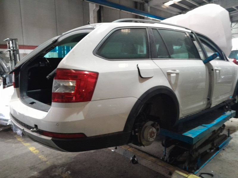 skoda octavia iii combi (5e5, 5e6) del año 2012