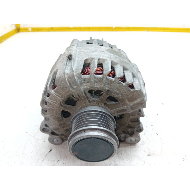 Recambio de alternador para skoda octavia iii combi (5e5, 5e6) 1.2 tsi referencia OEM IAM 04L903021D  
