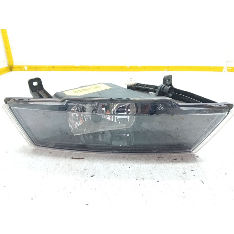 Recambio de faro antiniebla derecho para skoda octavia iii combi (5e5, 5e6) 1.2 tsi referencia OEM IAM 5E0941700B  