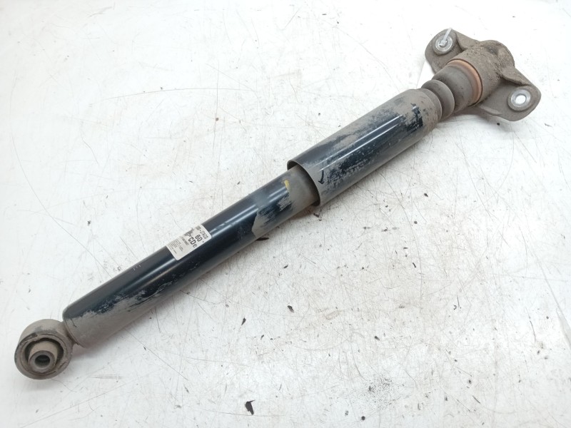 Recambio de amortiguador trasero derecho para kia ceed (cd) 1.6 crdi 136 referencia OEM IAM 55300J7AC0  