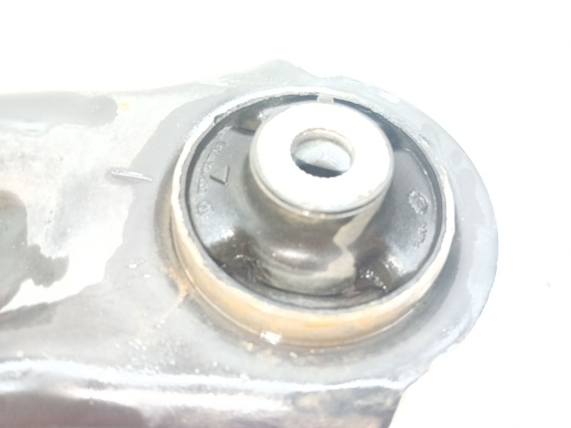 Recambio de brazo suspension inferior delantero izquierdo para volkswagen tiguan (5n_) 2.0 tdi 4motion referencia OEM IAM   