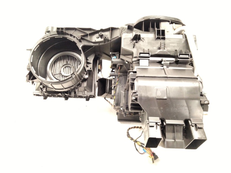 Recambio de calefaccion entera normal para volkswagen tiguan (5n_) 2.0 tdi 4motion referencia OEM IAM 5QH816005  