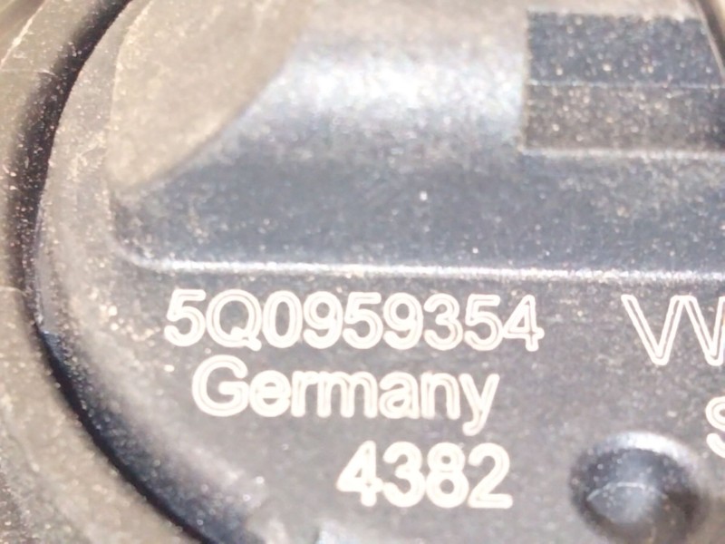 Recambio de sensor impacto airbag para volkswagen tiguan (5n_) 2.0 tdi 4motion referencia OEM IAM 5Q0959354  