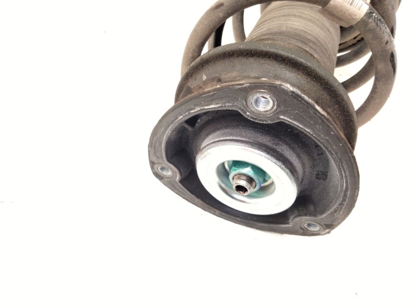 Recambio de amortiguador delantero izquierdo para skoda octavia iii combi (5e5, 5e6) 1.2 tsi referencia OEM IAM 5Q0413031  