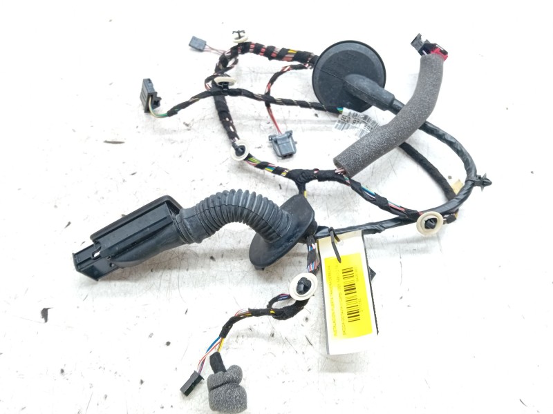 Recambio de instalacion puerta trasera derecha para skoda octavia iii combi (5e5, 5e6) 1.2 tsi referencia OEM IAM 5E0971694M  