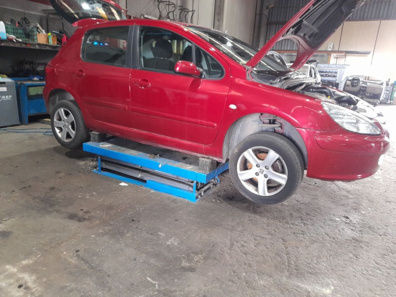 peugeot 307 (3a/c) del año 2004