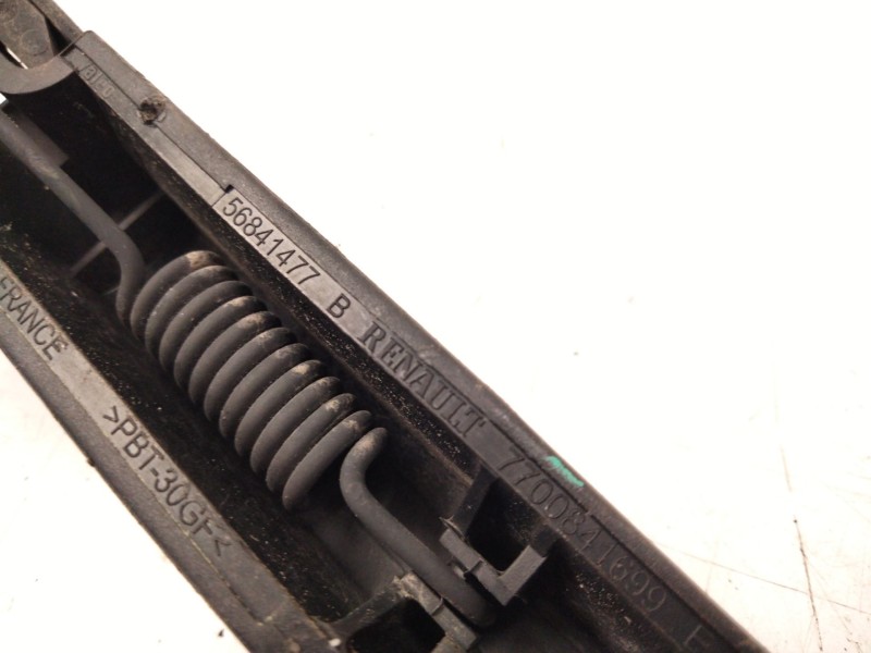 Recambio de brazo limpia trasero para dacia sandero 1.4 (bs0c, bs0a, bs0g, bs1f, bs0e) referencia OEM IAM 7700841699  