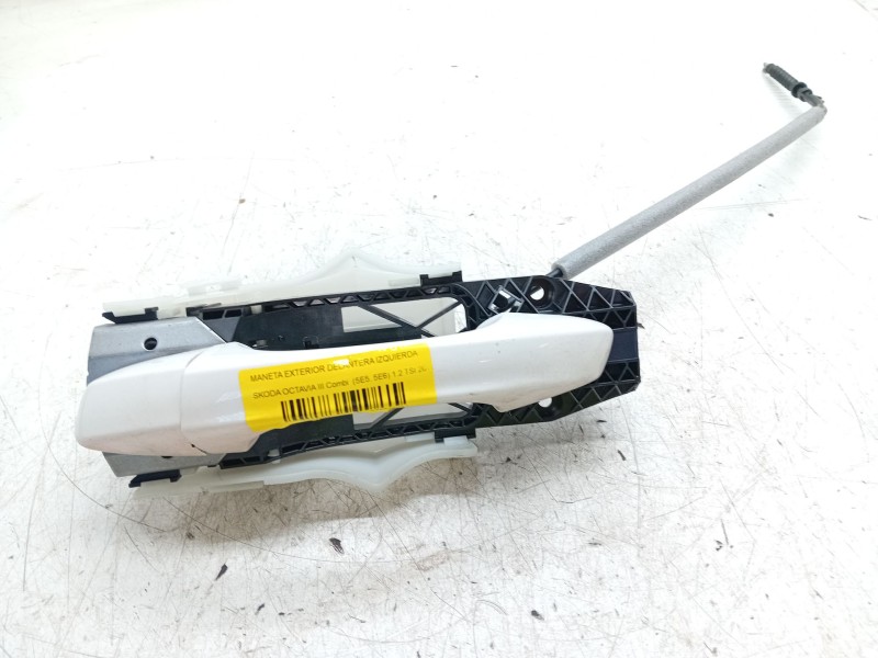 Recambio de maneta exterior delantera izquierda para skoda octavia iii combi (5e5, 5e6) 1.2 tsi referencia OEM IAM 5L0837885B  