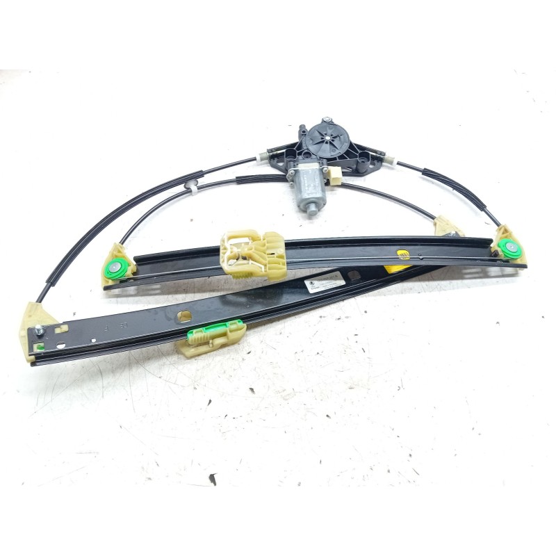 Recambio de elevalunas delantero izquierdo para skoda octavia iii combi (5e5, 5e6) 1.2 tsi referencia OEM IAM 5E0837461B  