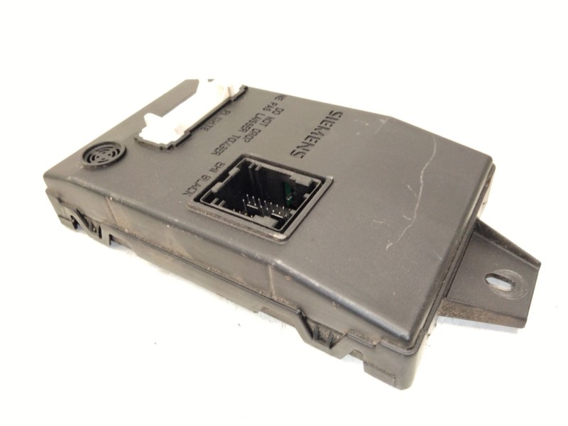 Recambio de centralita bsi para dacia sandero 1.4 (bs0c, bs0a, bs0g, bs1f, bs0e) referencia OEM IAM 8200296328  