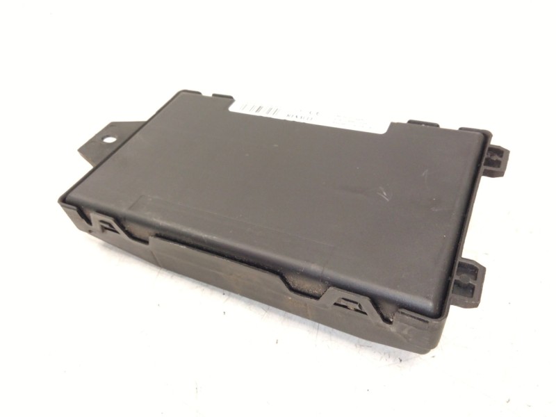 Recambio de centralita bsi para dacia sandero 1.4 (bs0c, bs0a, bs0g, bs1f, bs0e) referencia OEM IAM 8200296328  