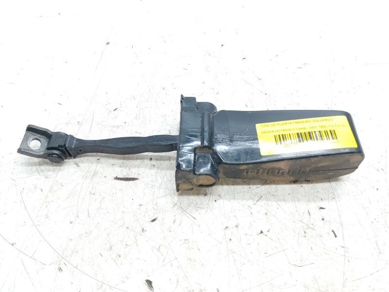 Recambio de tope de puerta trasero izquierdo para skoda octavia iii combi (5e5, 5e6) 1.2 tsi referencia OEM IAM 5E0839267A  