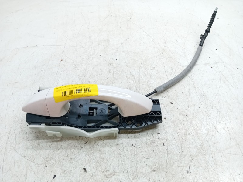 Recambio de maneta exterior trasera izquierda para skoda octavia iii combi (5e5, 5e6) 1.2 tsi referencia OEM IAM 5L0837885C  
