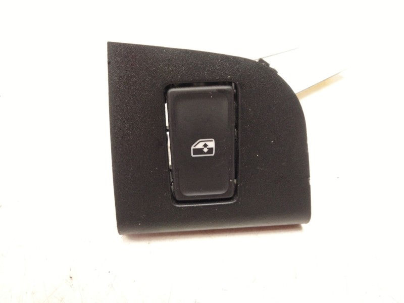 Recambio de mando elevalunas trasero izquierdo para skoda octavia iii combi (5e5, 5e6) 1.2 tsi referencia OEM IAM 5E0959855  