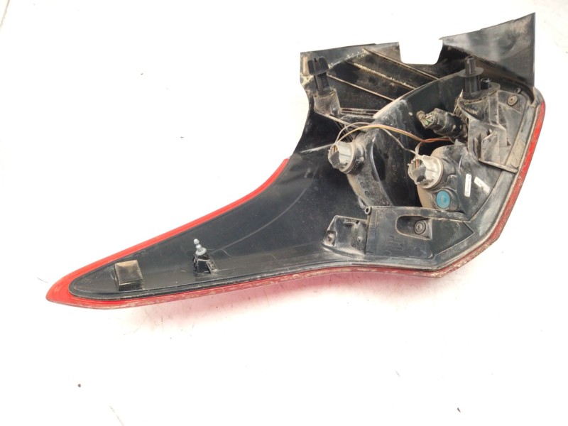 Recambio de piloto trasero derecho para ford focus iii 1.0 ecoboost referencia OEM IAM   