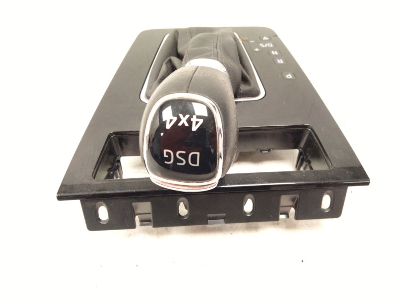 Recambio de pomo palanca cambio para skoda octavia iii combi (5e5, 5e6) 1.2 tsi referencia OEM IAM   