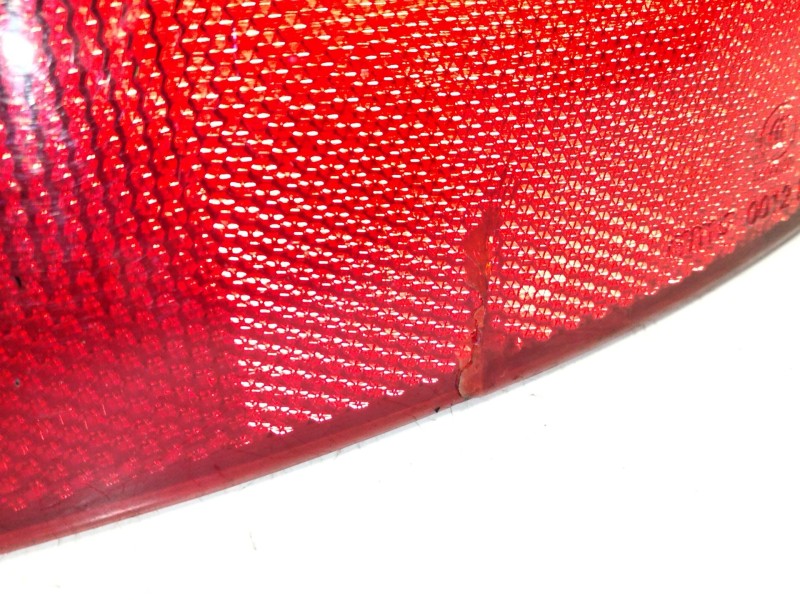 Recambio de reflector derecho paragolpes trasero para renault koleos 2.0 dci diesel fap referencia OEM IAM   
