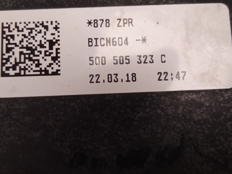 Recambio de brazo suspension superior trasero izquierdo para skoda octavia iii combi (5e5, 5e6) 1.2 tsi referencia OEM IAM 5Q050